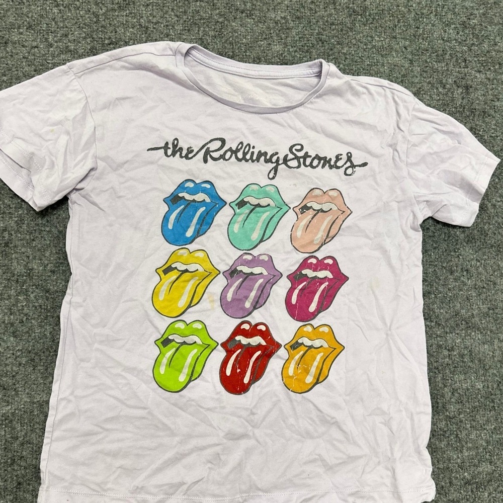 The Rolling Stones T-Shirt Womens Size M Purple Graphic Band Tee Tongue Logo